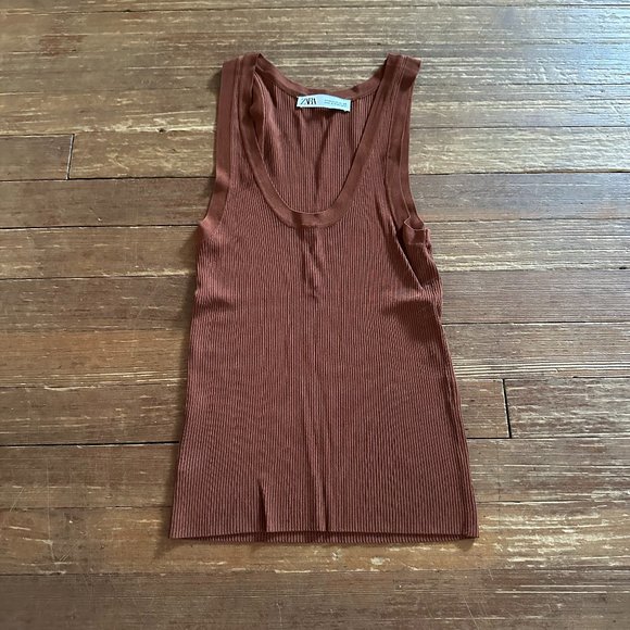 Zara Tops - Zara Rust Brown Ribbed Scoopneck Tank Size Medium